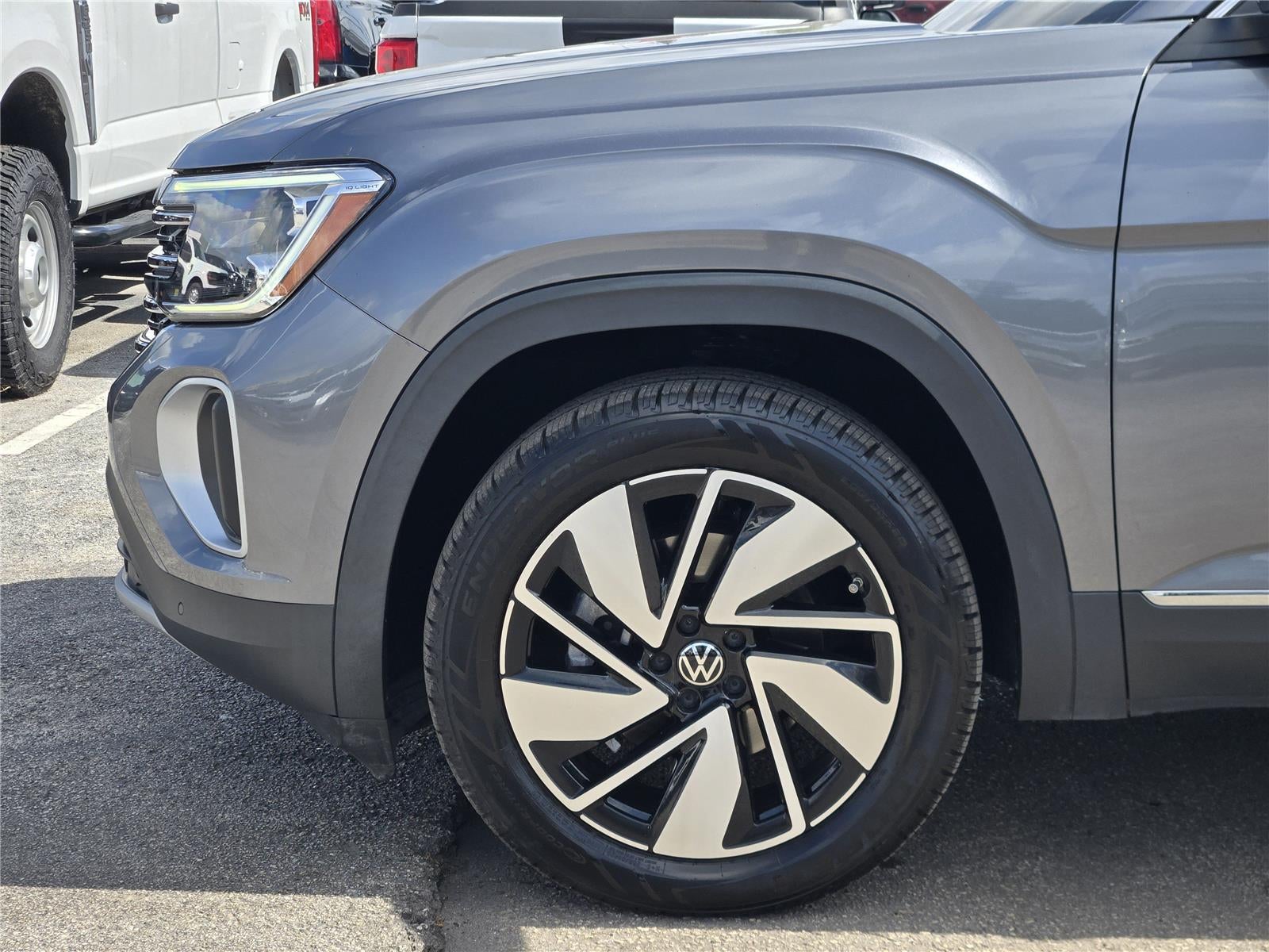 2024 Volkswagen Atlas 2.0T SEL