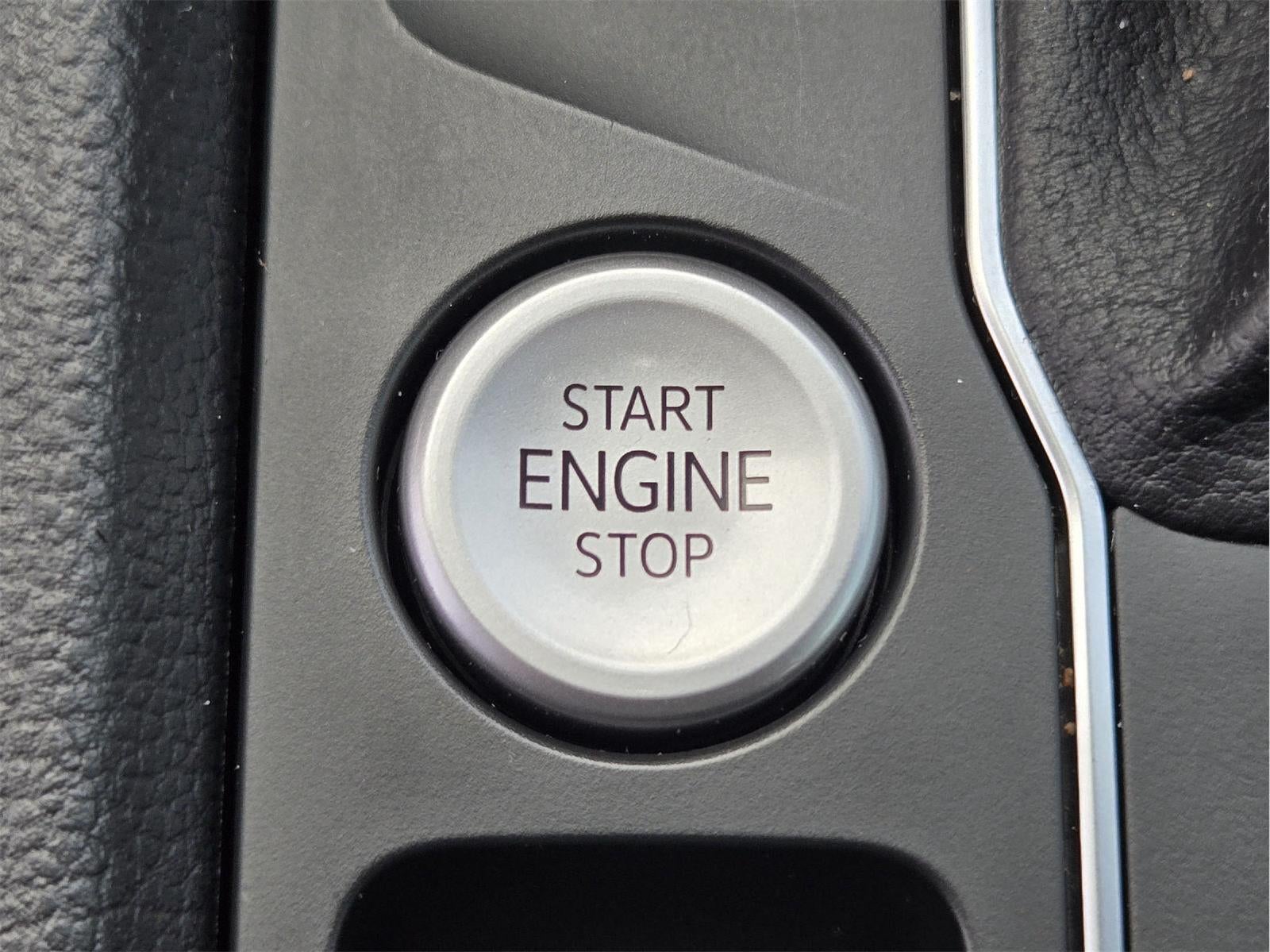 2021 Volkswagen Atlas 3.6L V6 SEL Premium R-Line