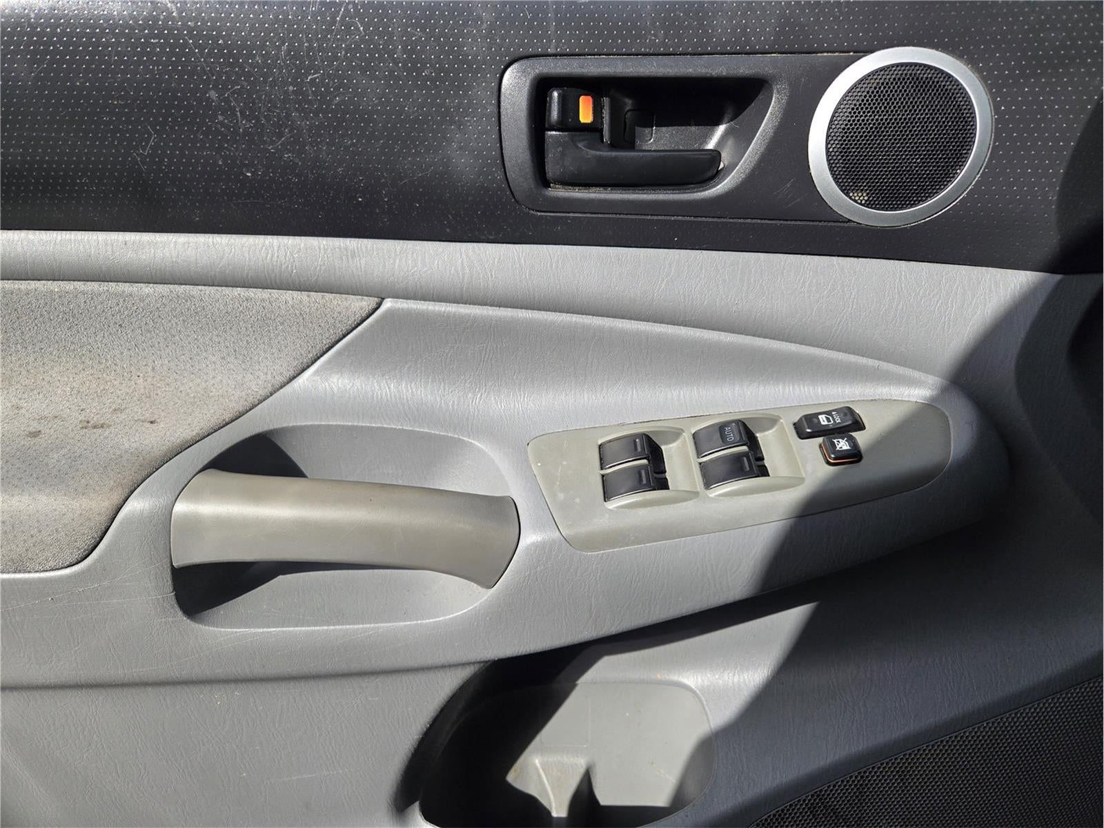 2010 Toyota Tacoma PreRunner V6