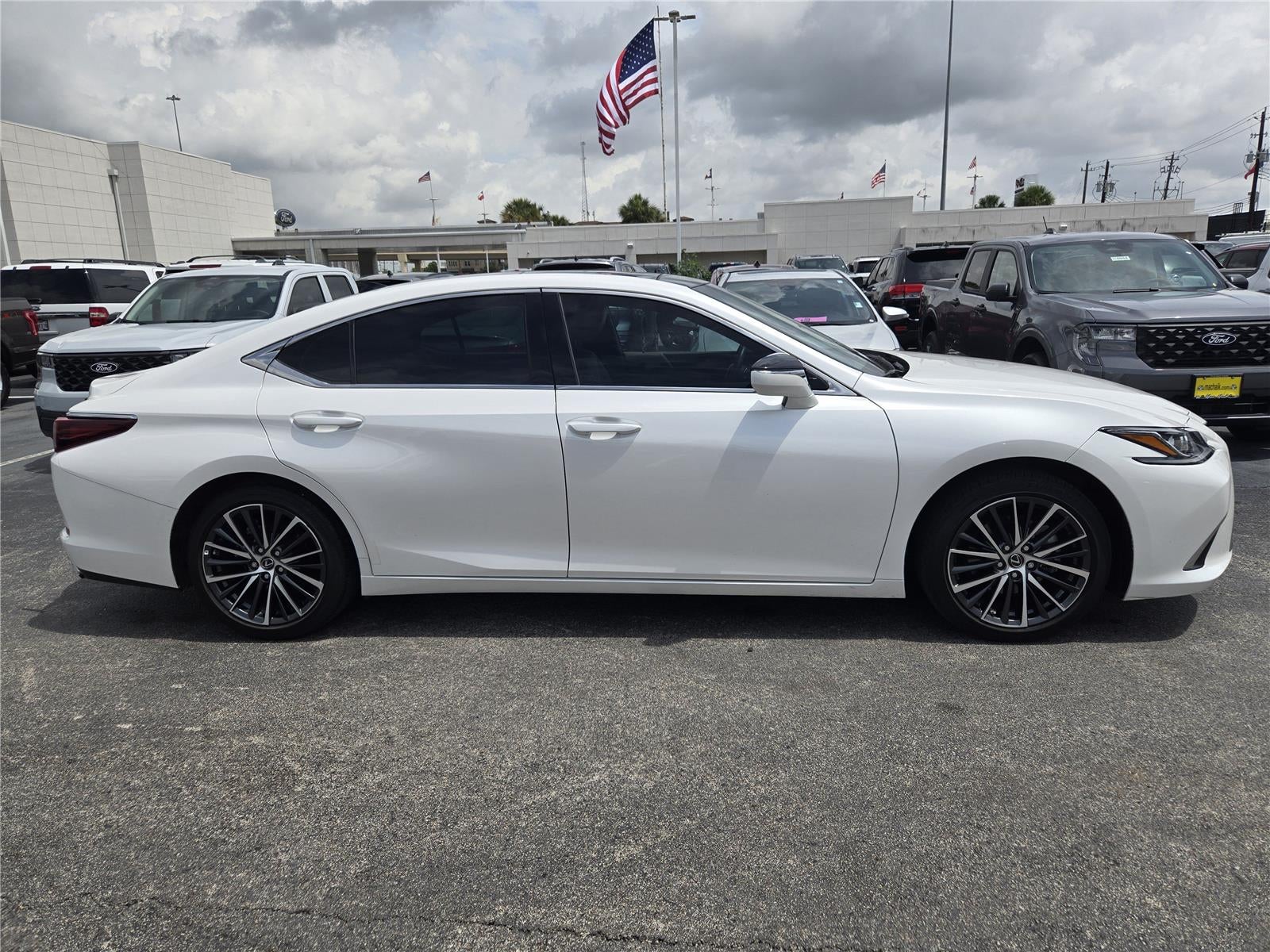 2023 Lexus ES ES 350