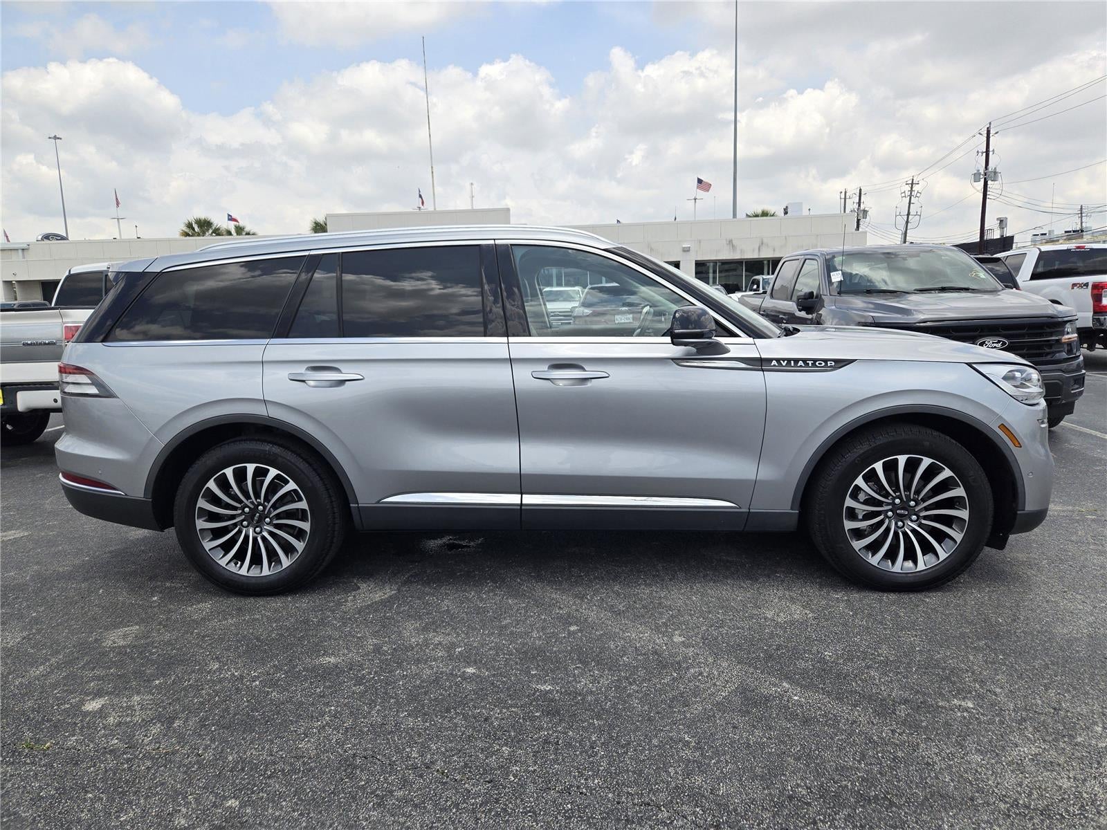 2022 Lincoln Aviator Reserve