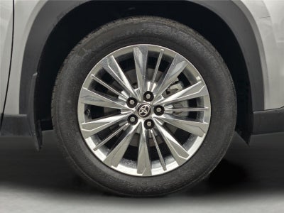 2024 Toyota HIGHLANDER Base