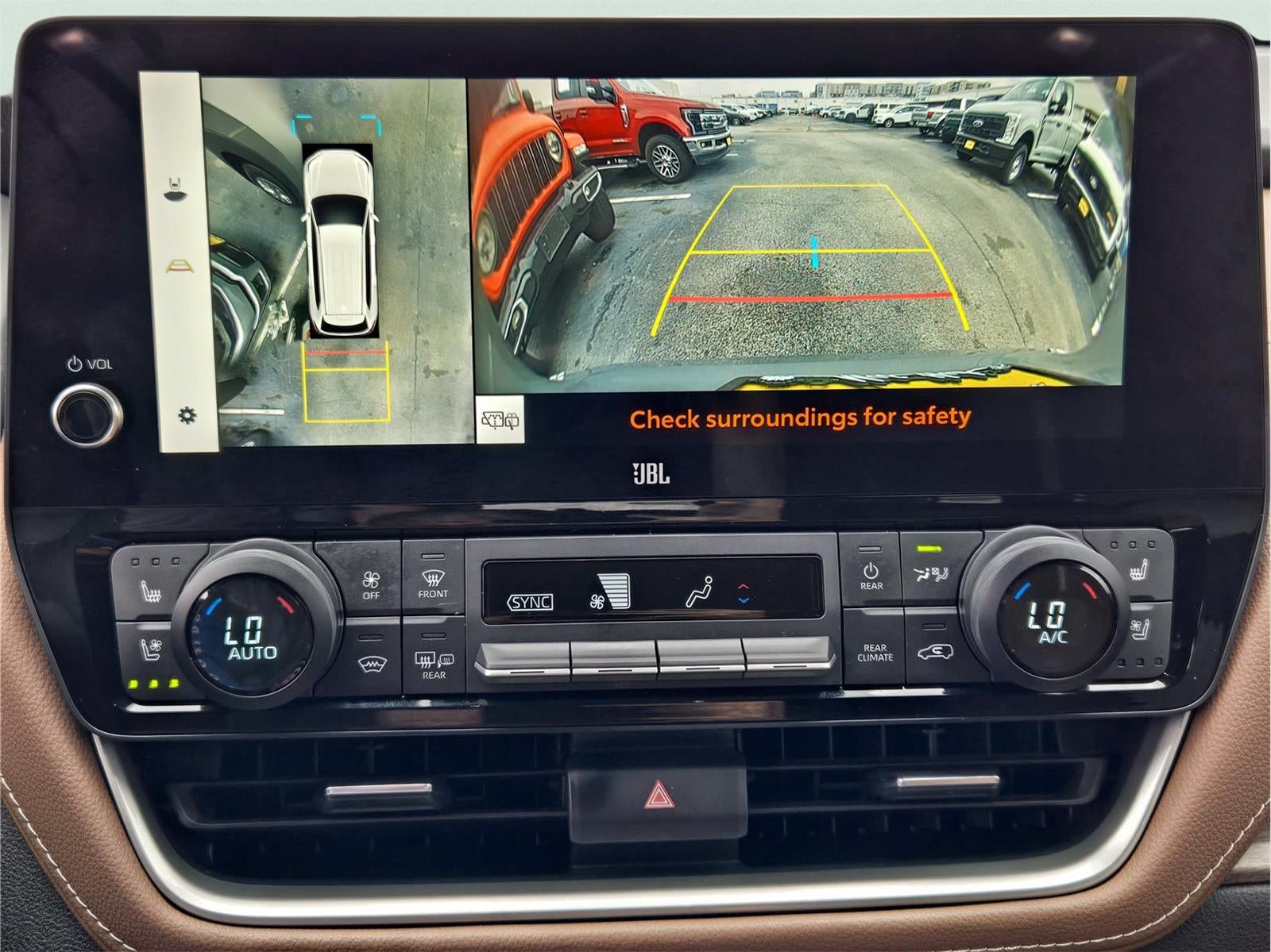 2024 Toyota HIGHLANDER Base