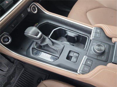 2024 Toyota HIGHLANDER Base