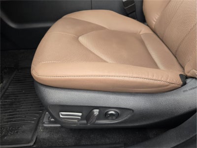 2024 Toyota HIGHLANDER Base