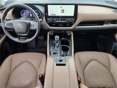2024 Toyota HIGHLANDER Base