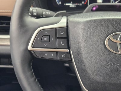 2024 Toyota HIGHLANDER Base