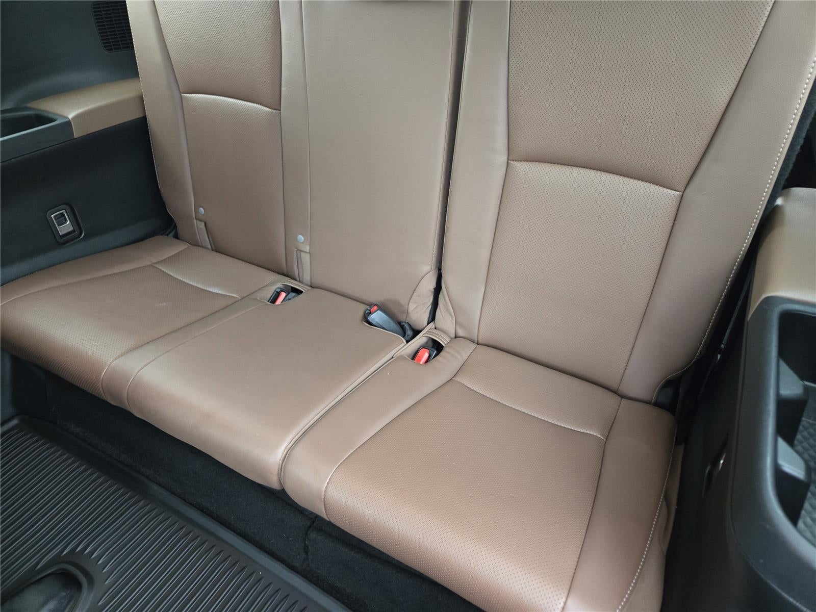 2024 Toyota HIGHLANDER Base