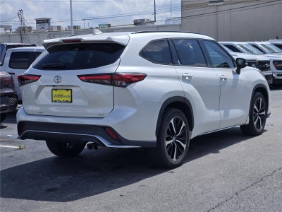 2021 Toyota Highlander XSE