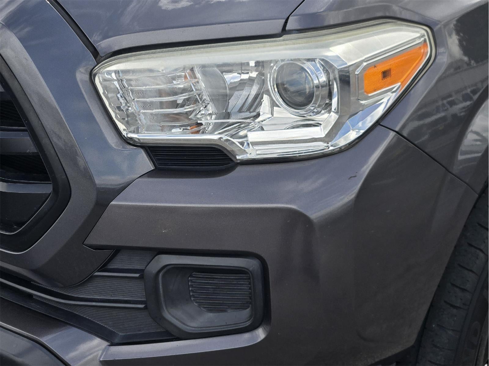 2018 Toyota Tacoma SR