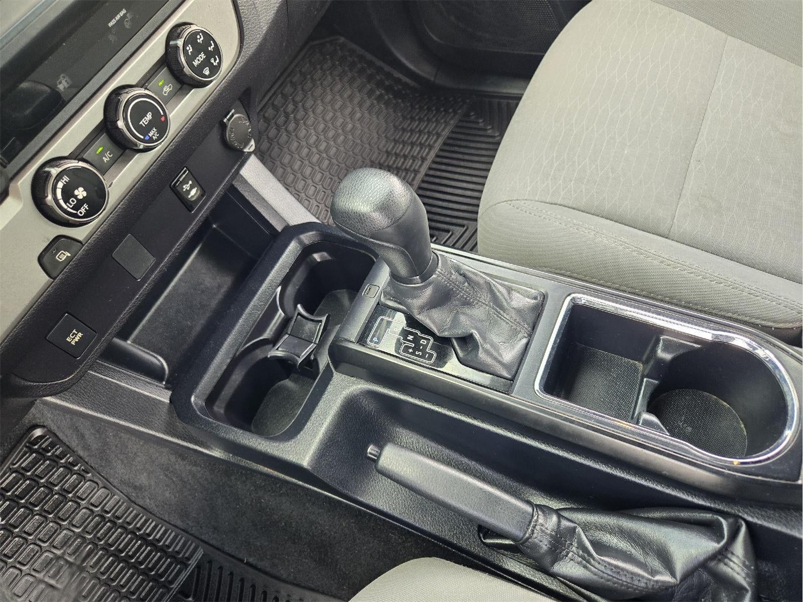 2018 Toyota Tacoma SR