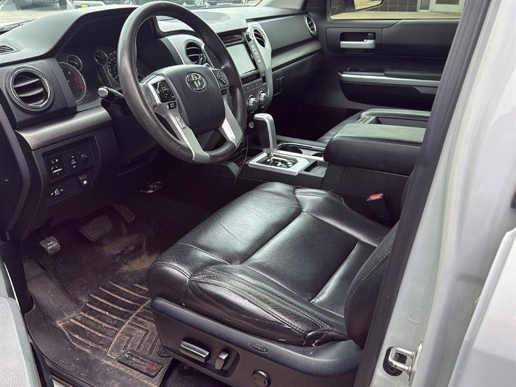 2014 Toyota Tundra Truck SR5