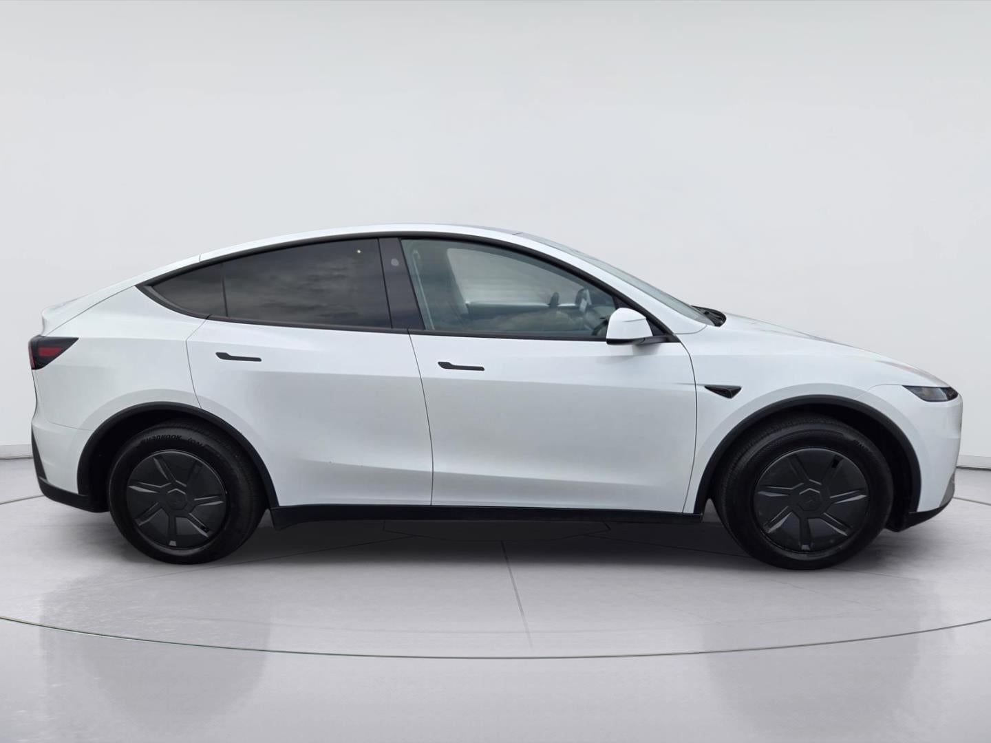2026 Tesla Model Y Premium