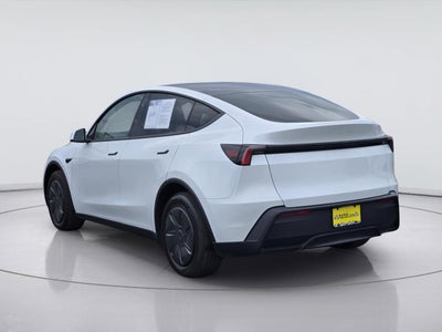 2026 Tesla Model Y Premium