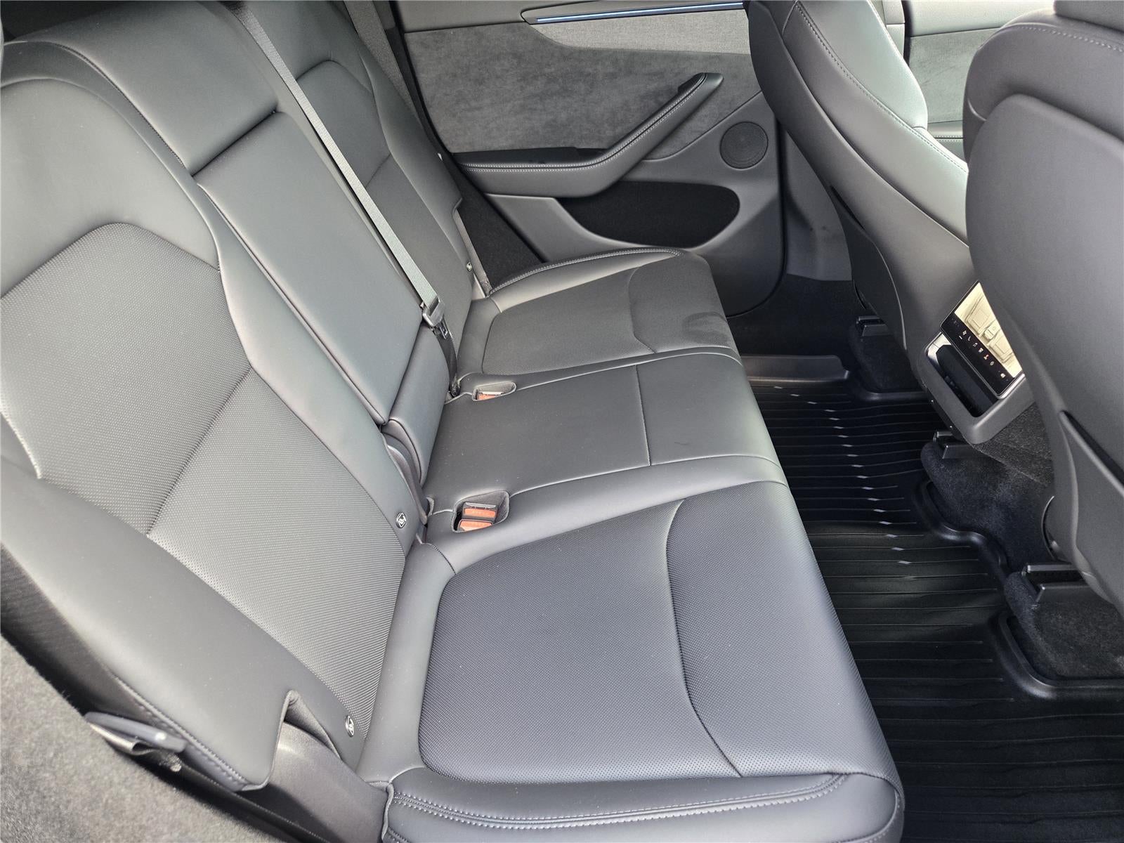 2026 Tesla Model Y Premium