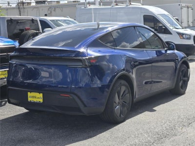 2026 Tesla Model Y Premium