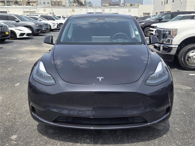 2025 Tesla Model Y Long Range