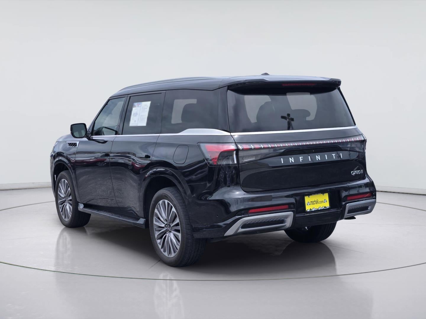 2025 INFINITI QX80 SENSORY
