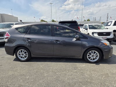 2016 Toyota Prius v Four