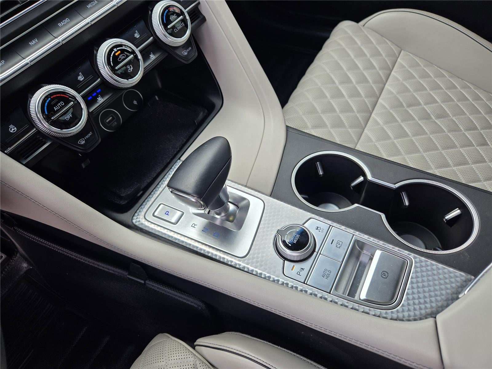 2022 Genesis G70 3.3T