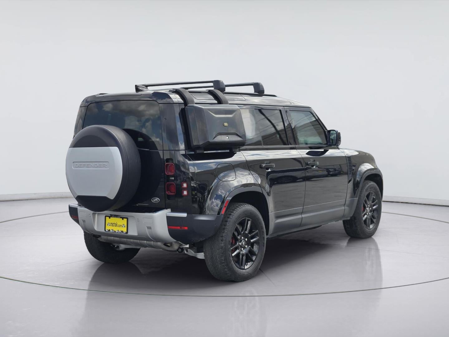 2020 Land Rover Defender 110 SE