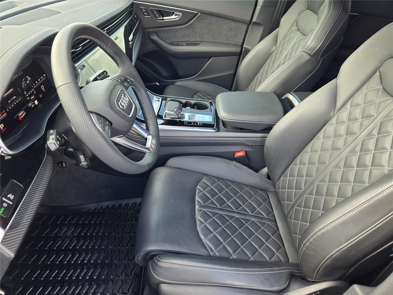 2025 Audi SQ8 Prestige