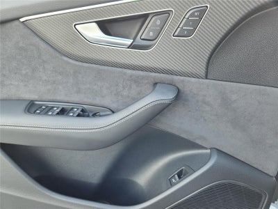 2025 Audi SQ8 Prestige
