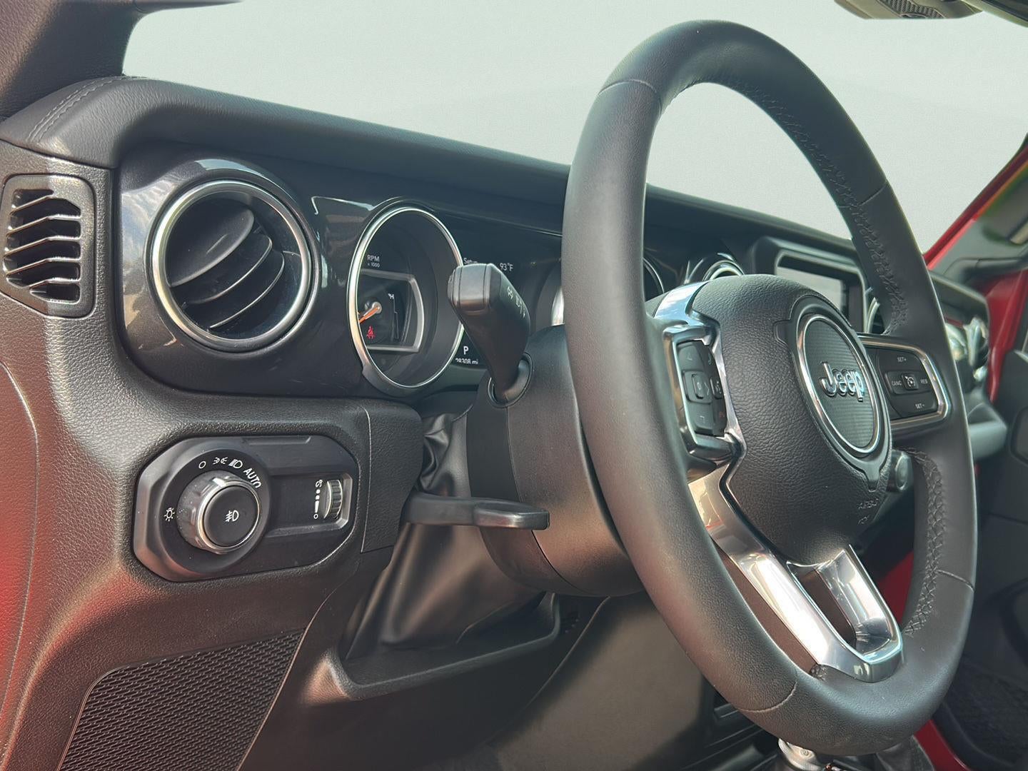 2023 Jeep Wrangler Sahara Altitude