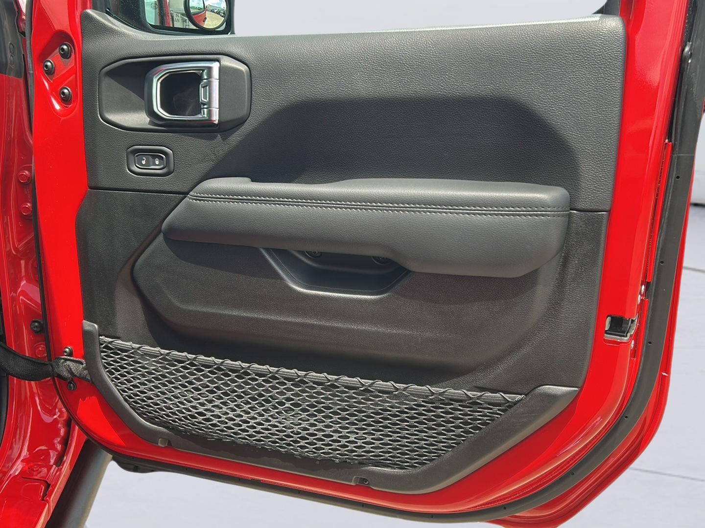 2023 Jeep Wrangler Sahara Altitude