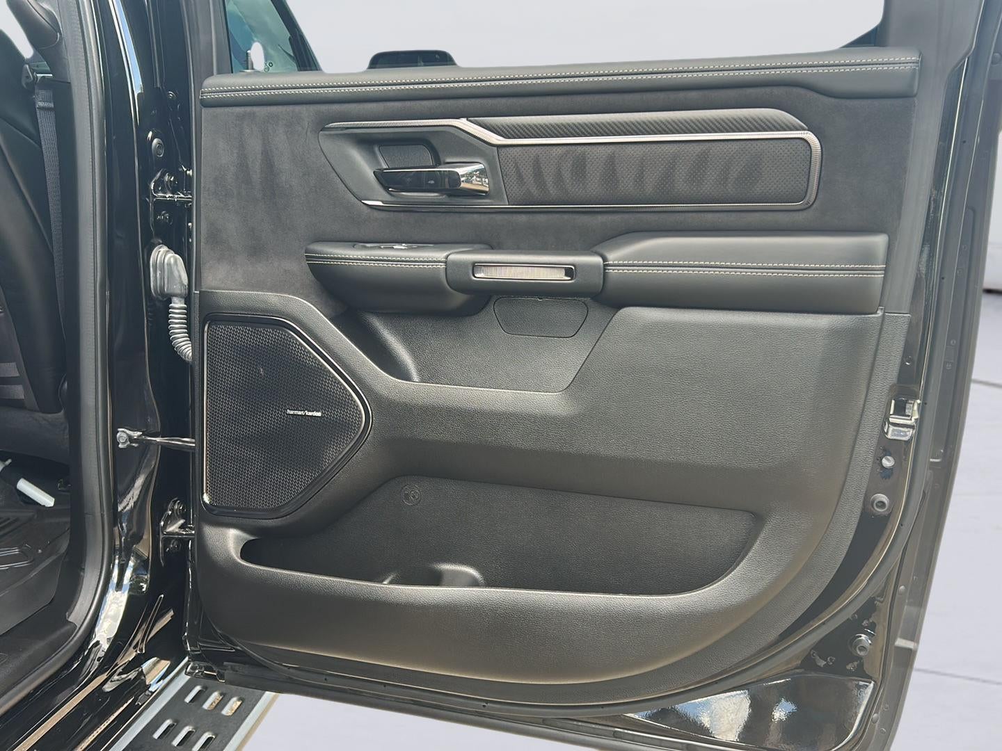 2025 RAM 1500 RHO