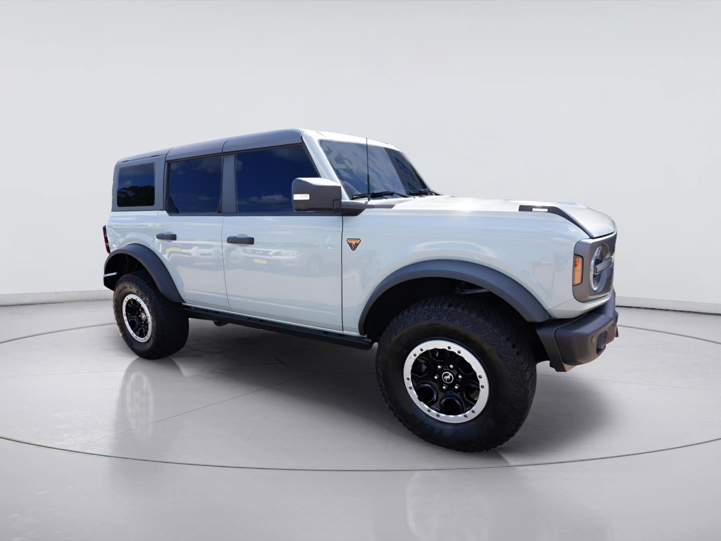 2023 Ford Bronco Badlands Advanced