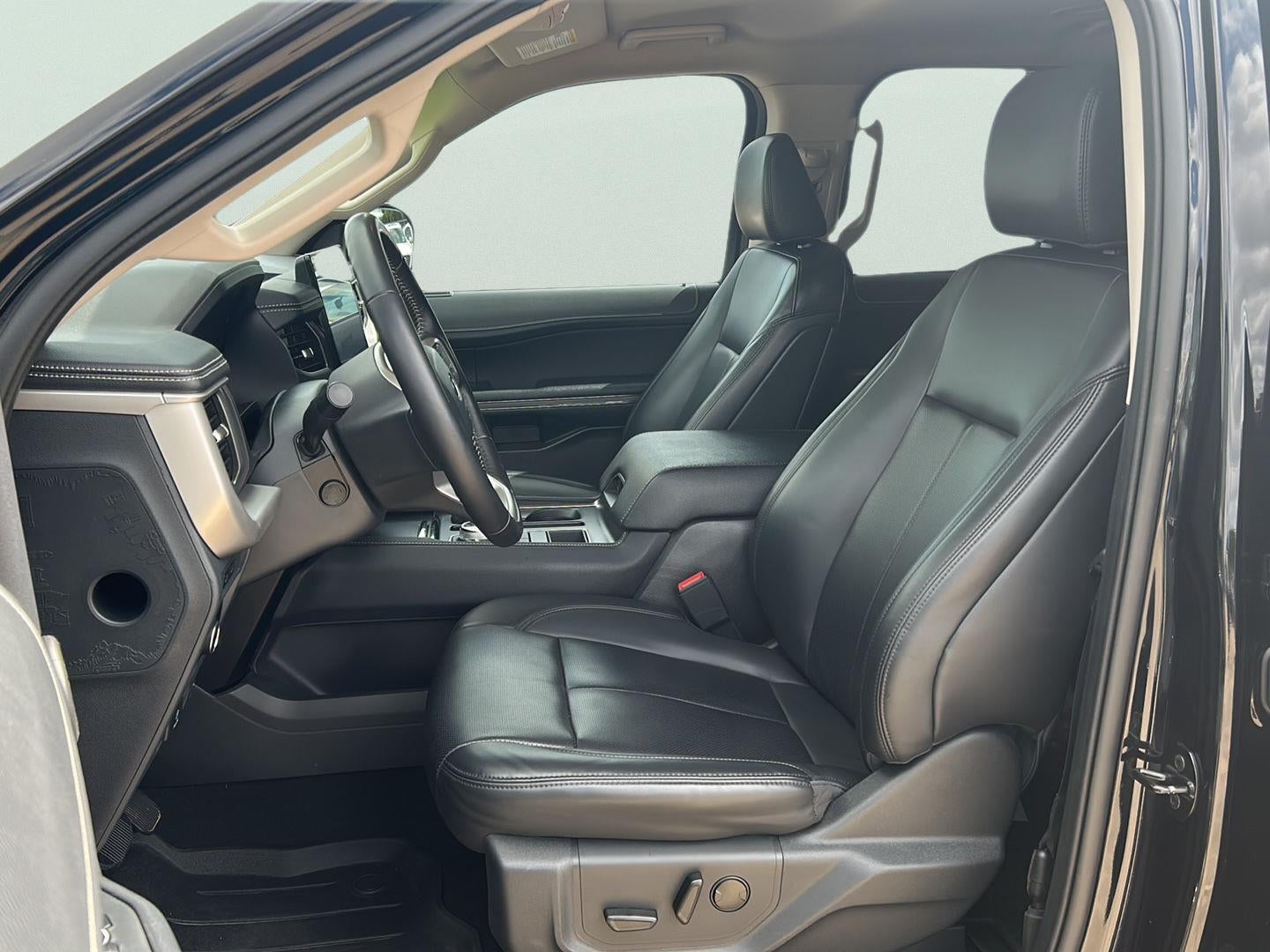 2024 Ford Expedition XLT