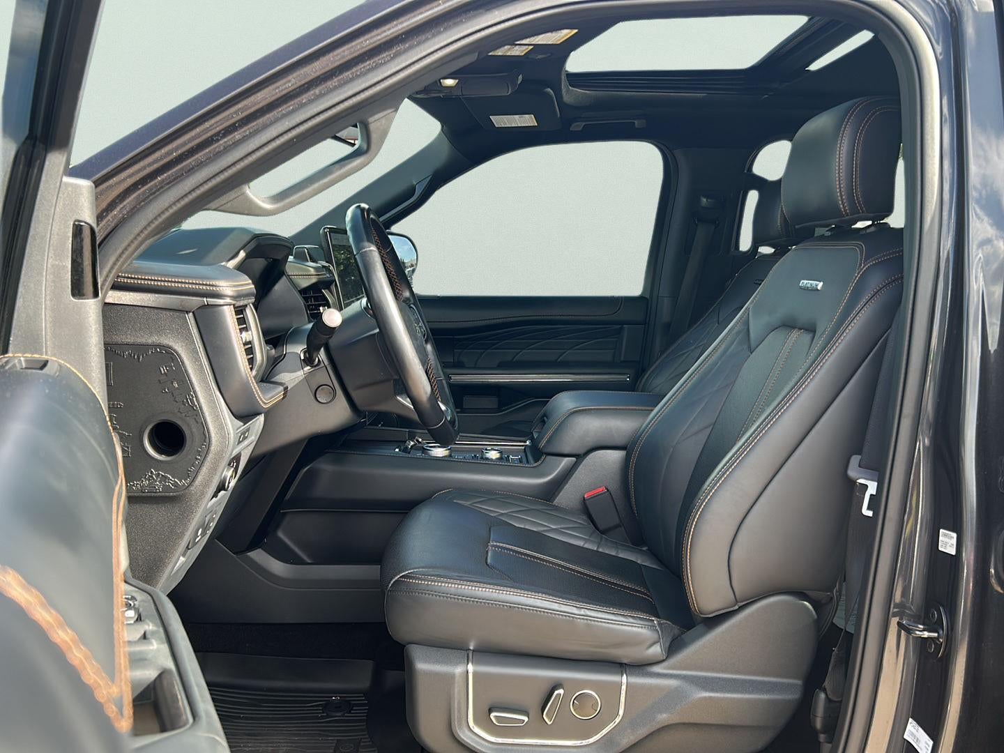 2023 Ford Expedition Platinum