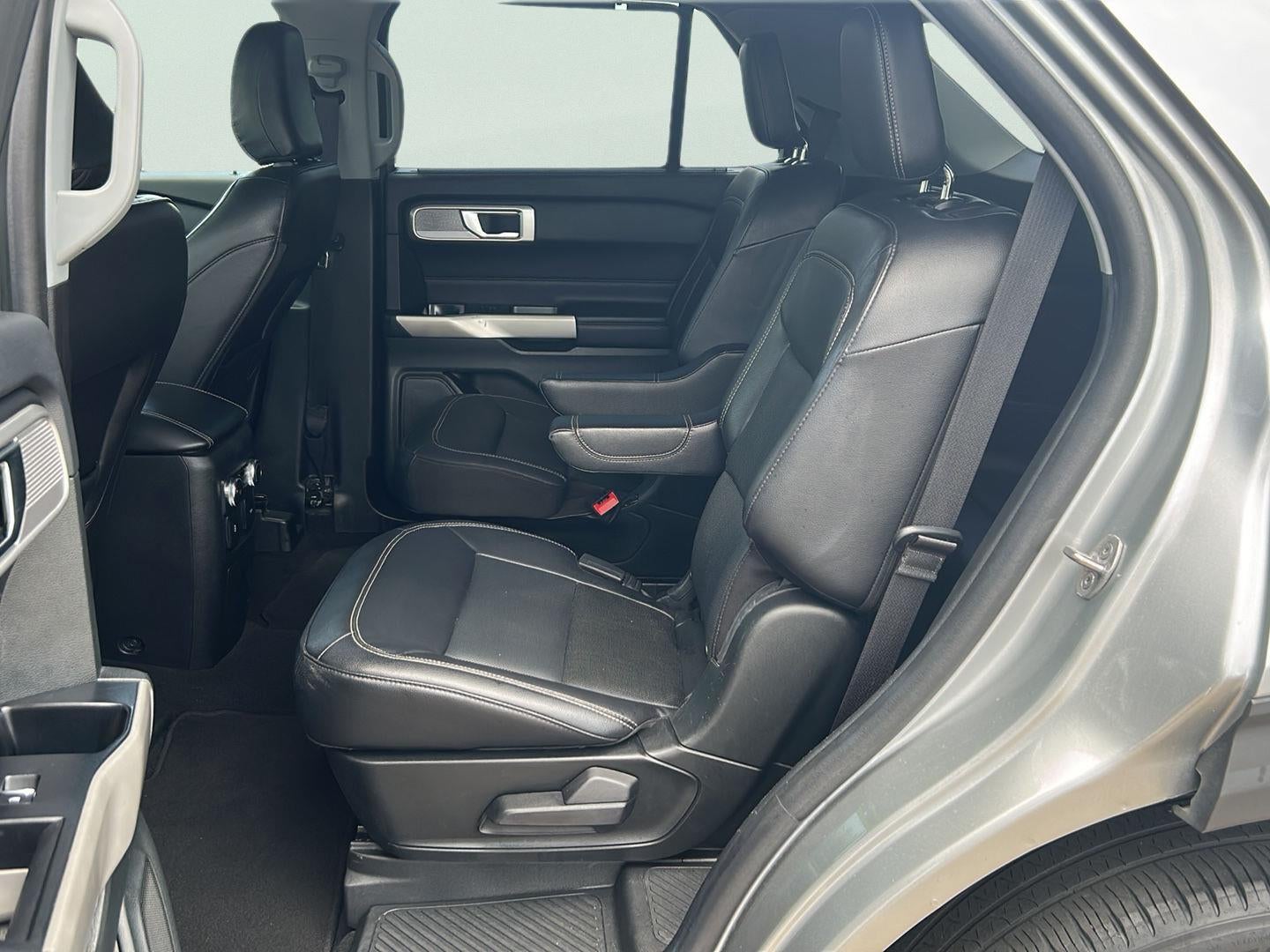 2023 Ford EXPLORER LIMI