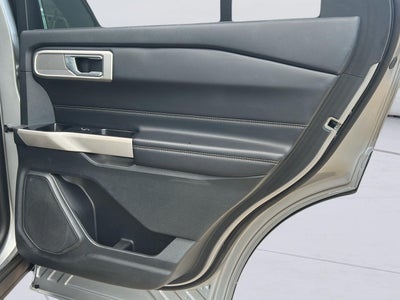 2023 Ford EXPLORER LIMI