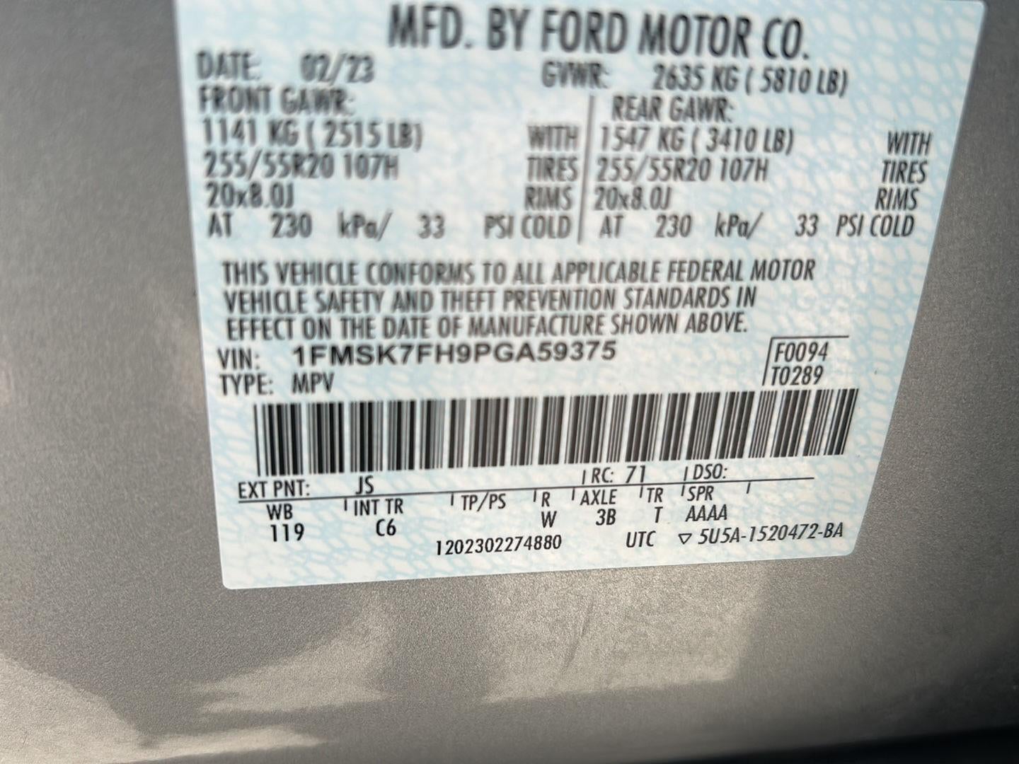 2023 Ford EXPLORER LIMI
