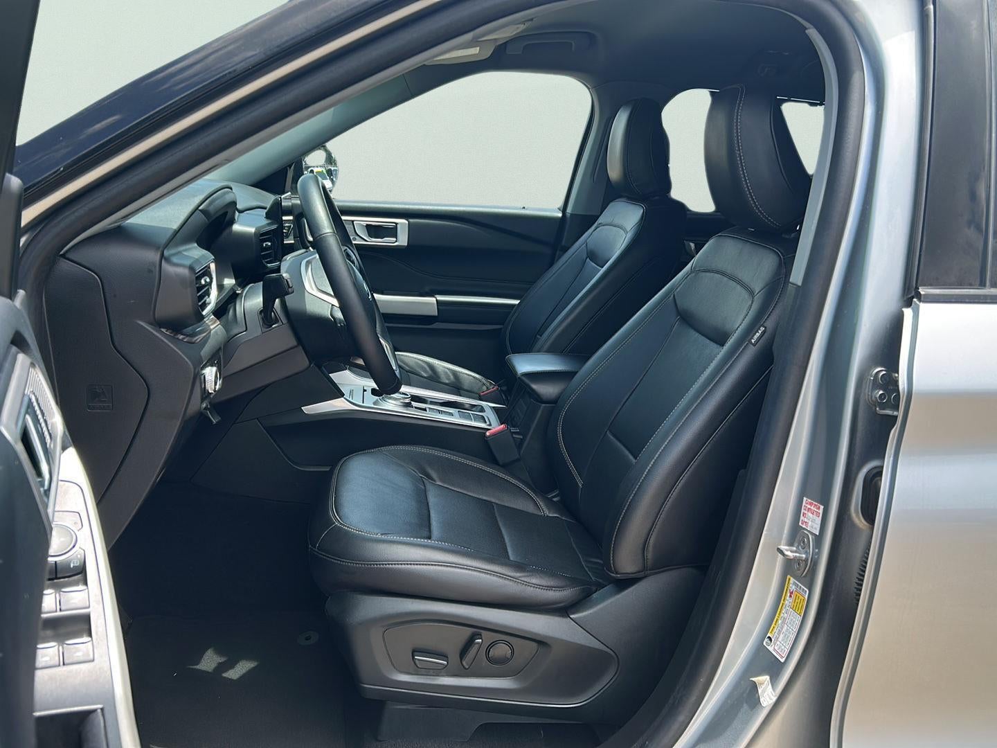 2023 Ford EXPLORER LIMI