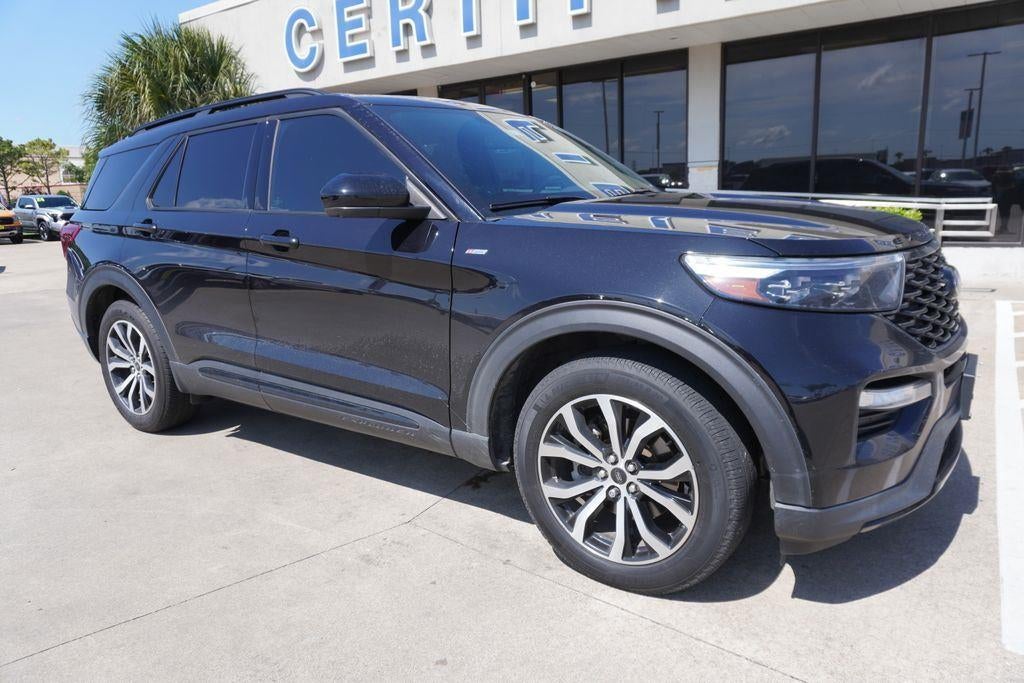 2023 Ford Explorer ST-Line