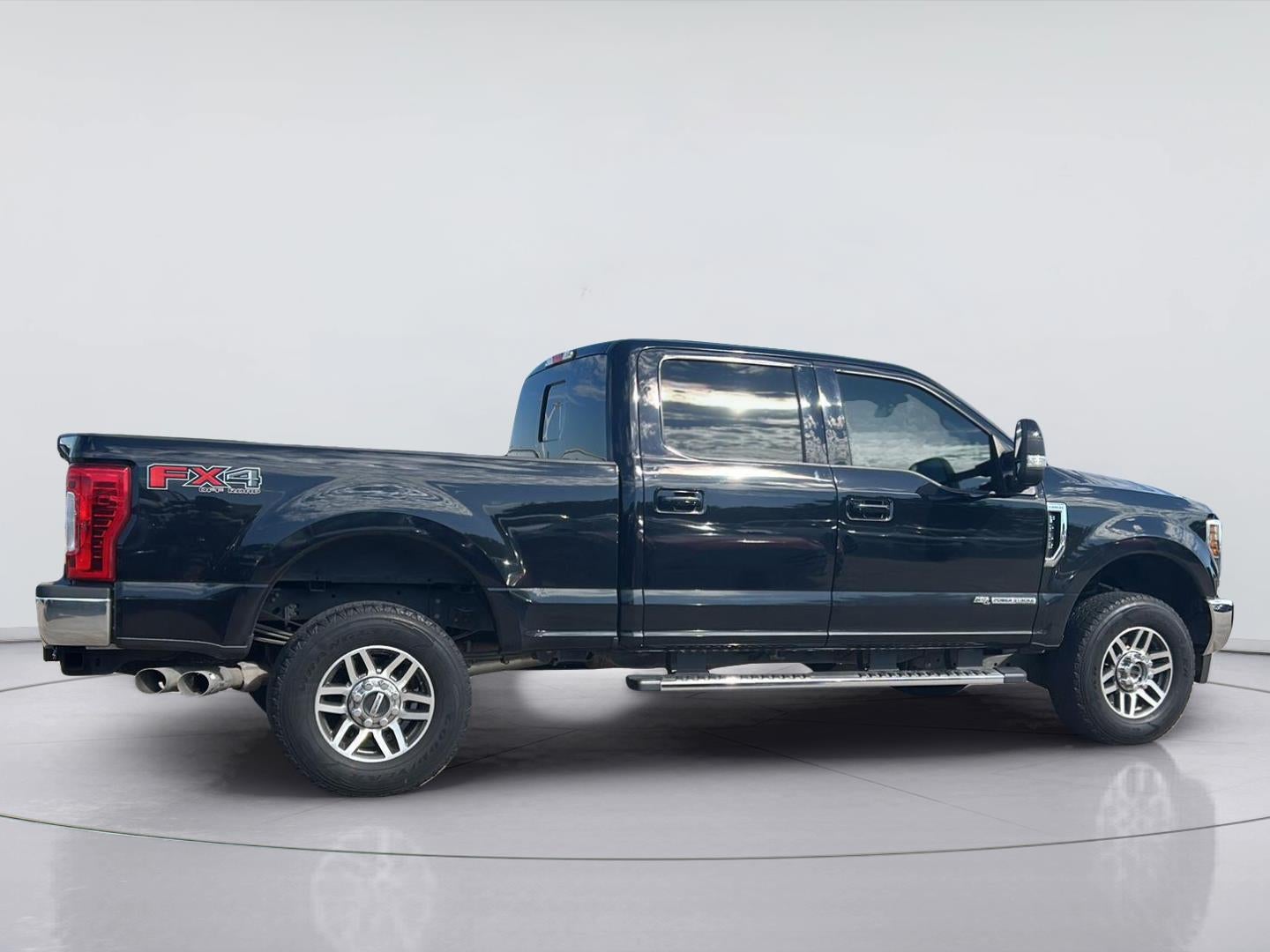 2019 Ford Super Duty F-250 Lariat