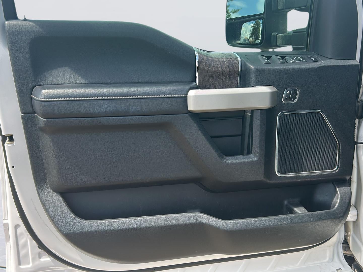 2019 Ford Super Duty F-250 Lariat