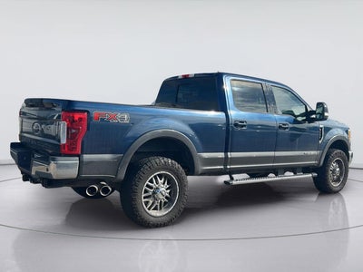 2017 Ford Super Duty F-250 Lariat