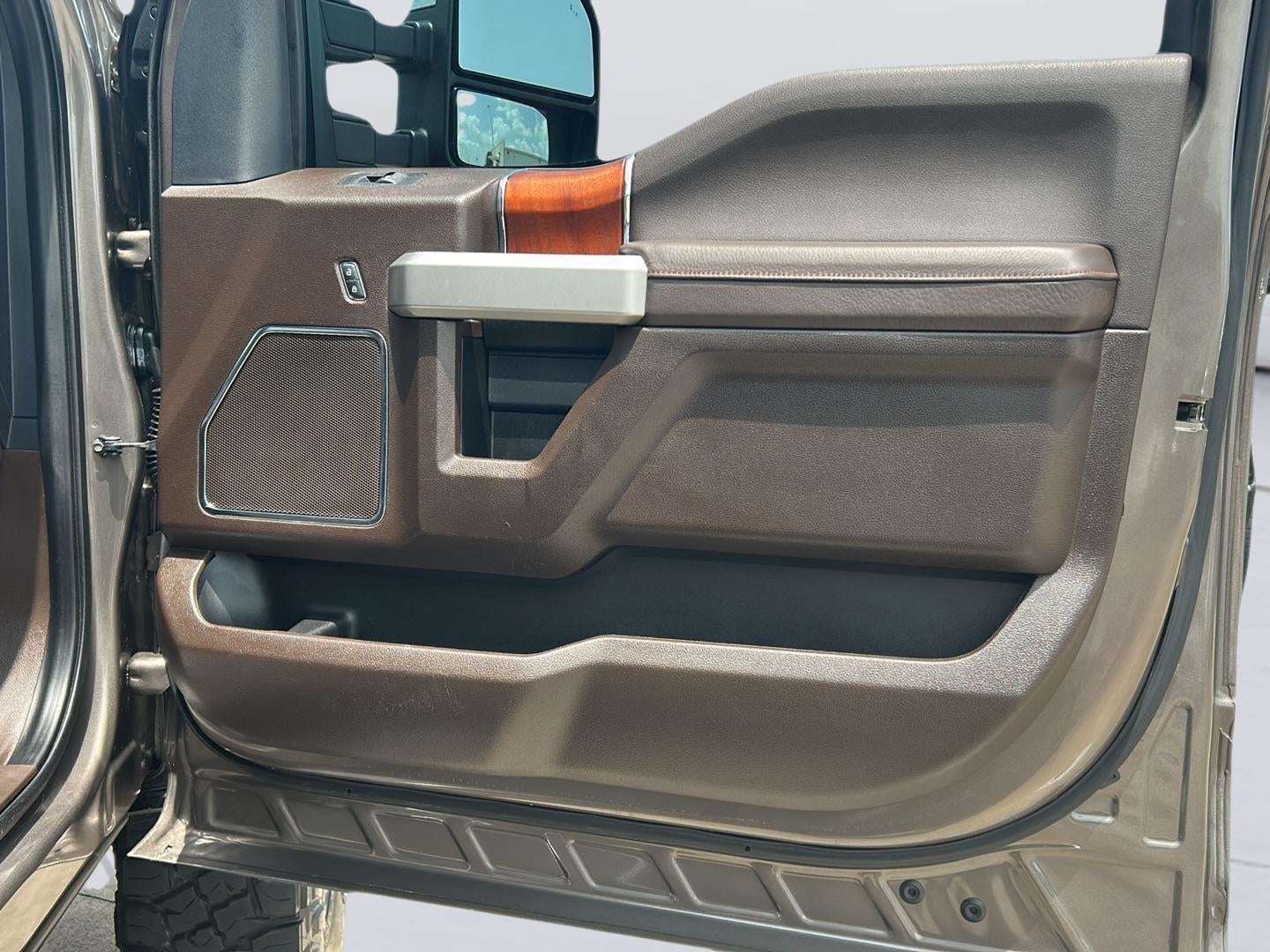2022 Ford Super Duty F-250 King Ranch