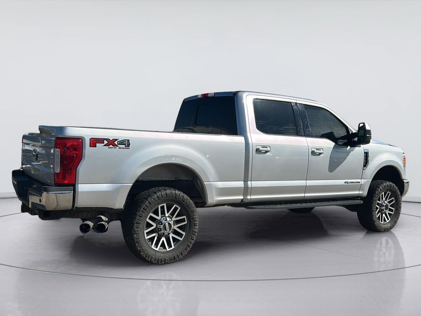 2017 Ford Super Duty F-250 Lariat