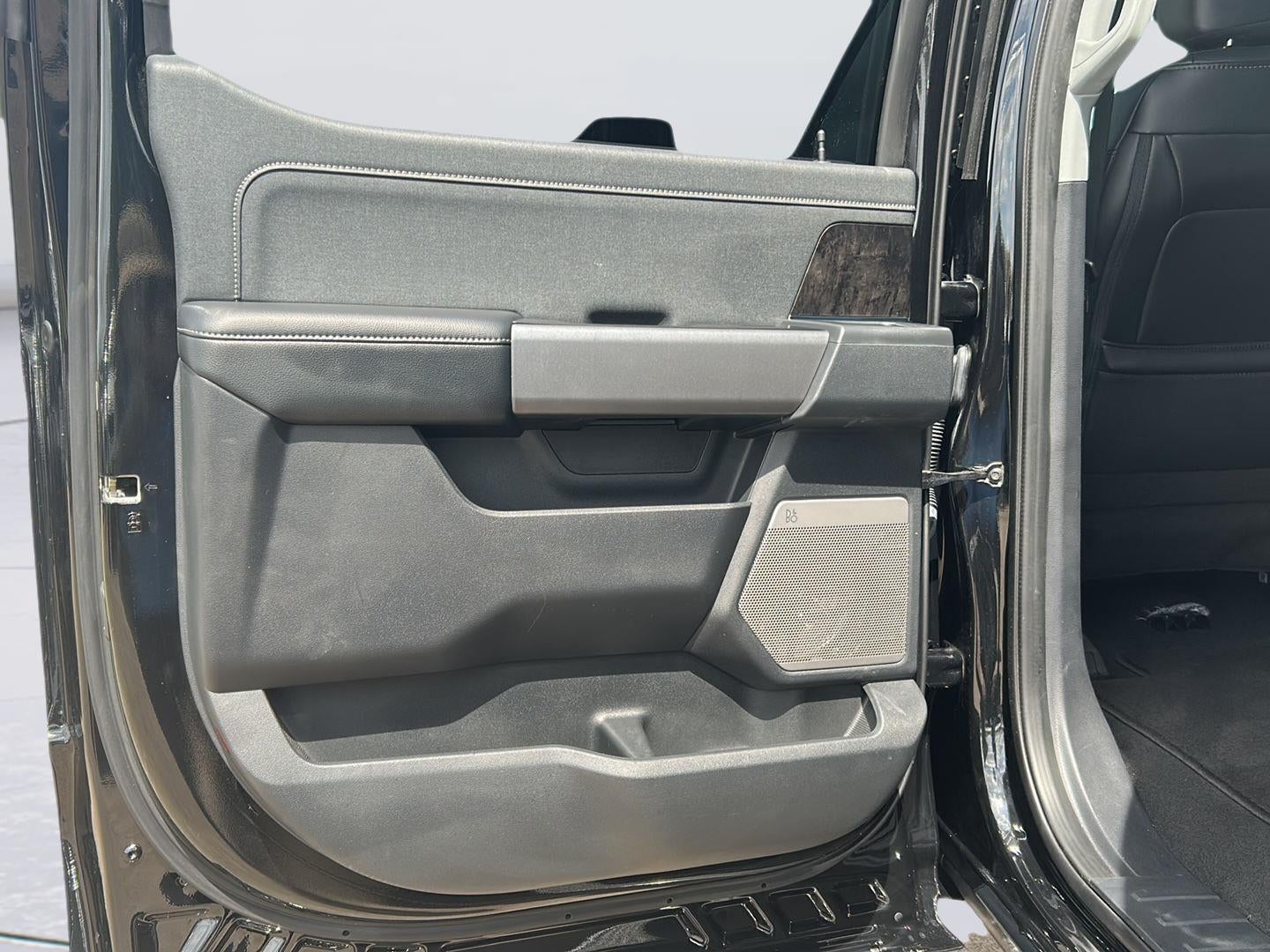 2025 Ford Super Duty F-250 Lariat