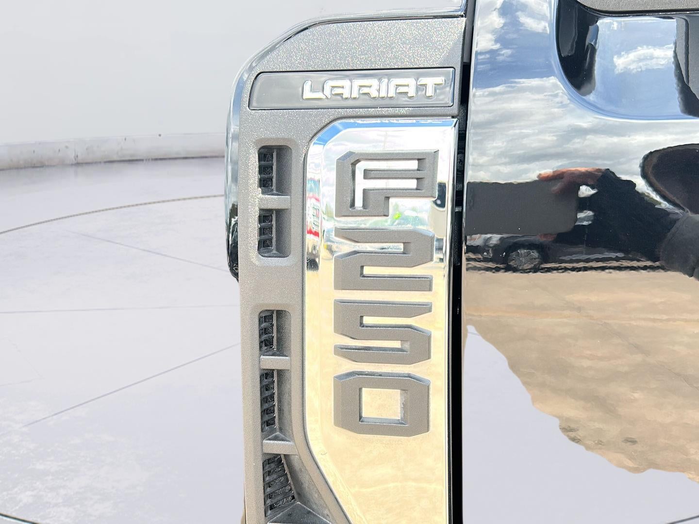 2025 Ford Super Duty F-250 Lariat