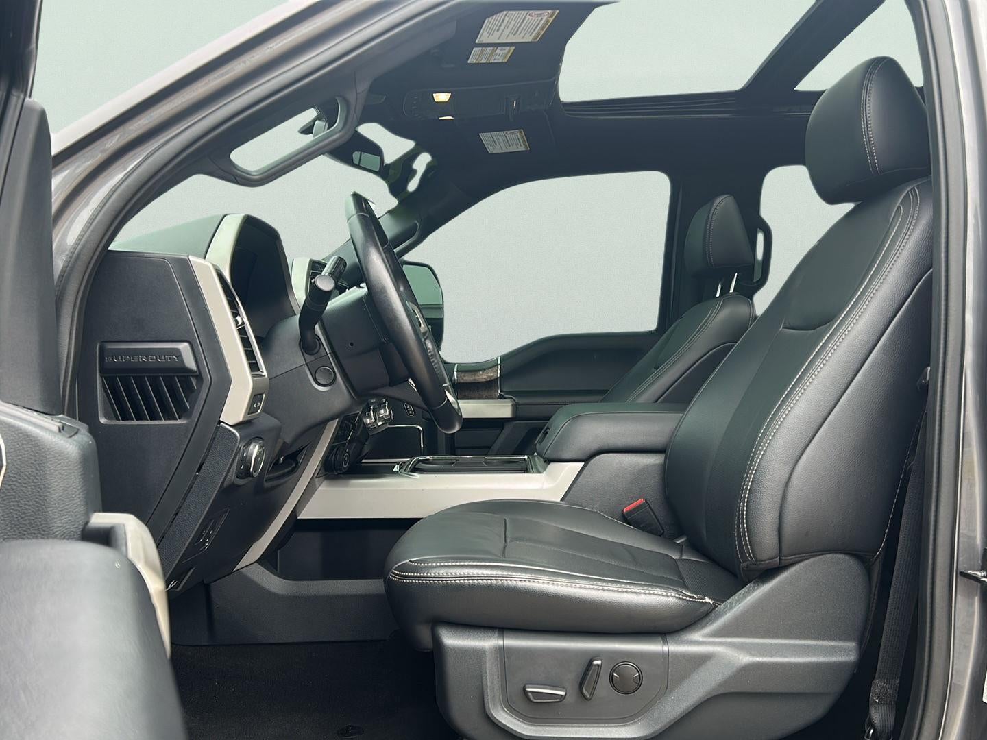 2022 Ford Super Duty F-250 Lariat