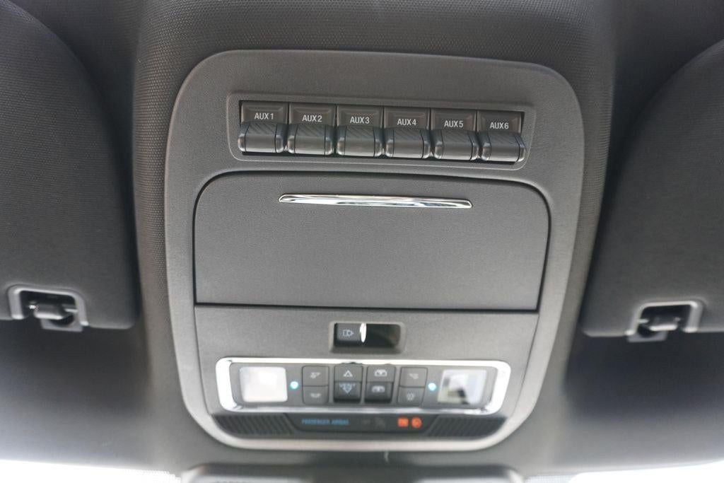 2025 Ford F250 PU Base