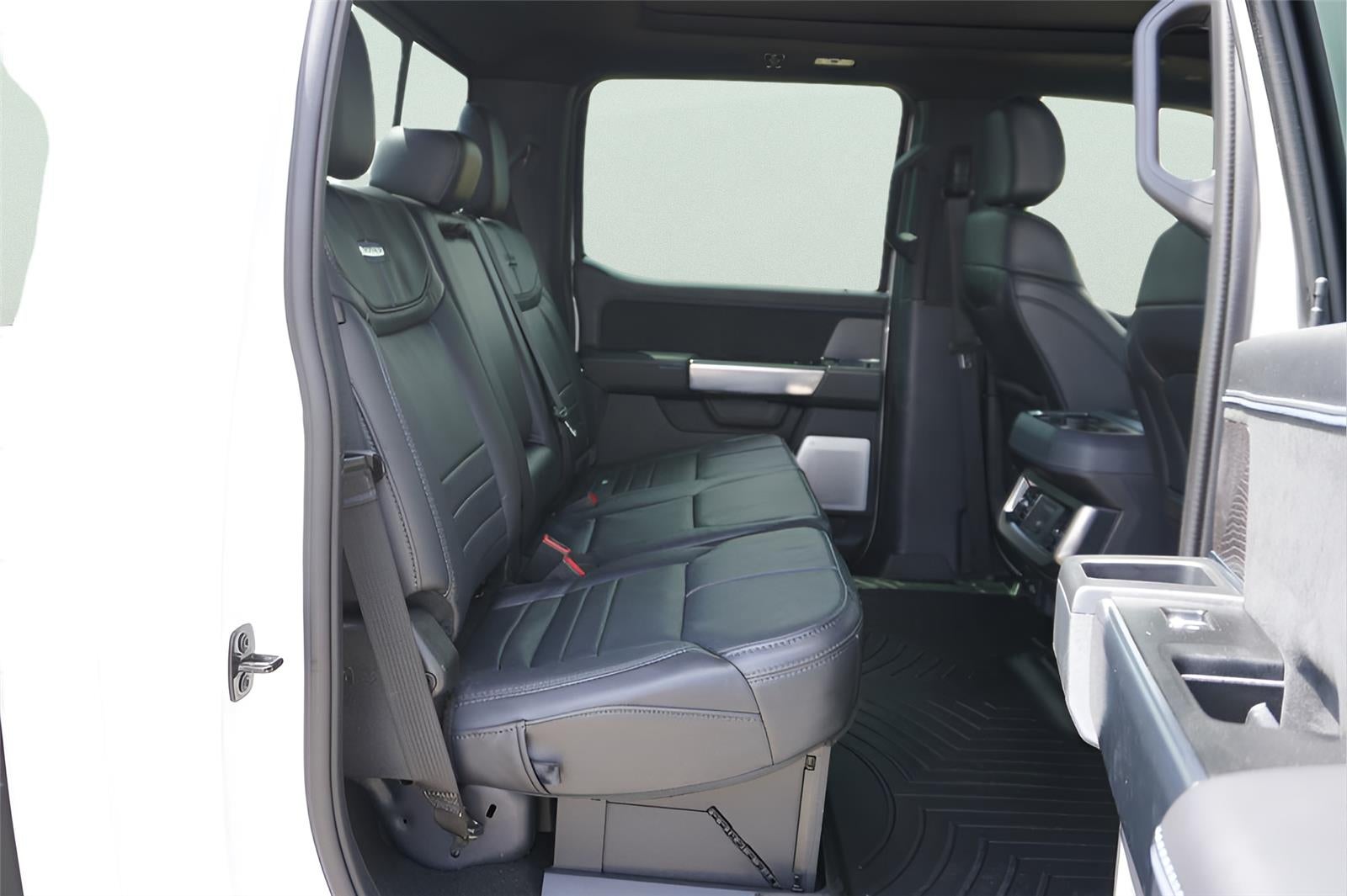 2025 Ford F250 PU Base