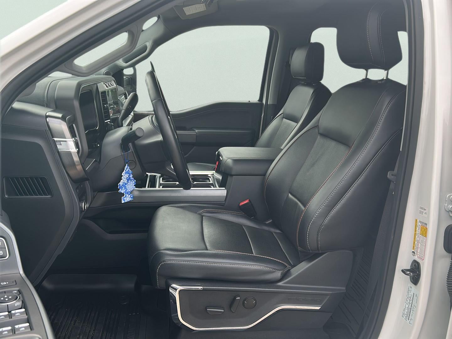 2024 Ford Super Duty F-350 DRW Lariat