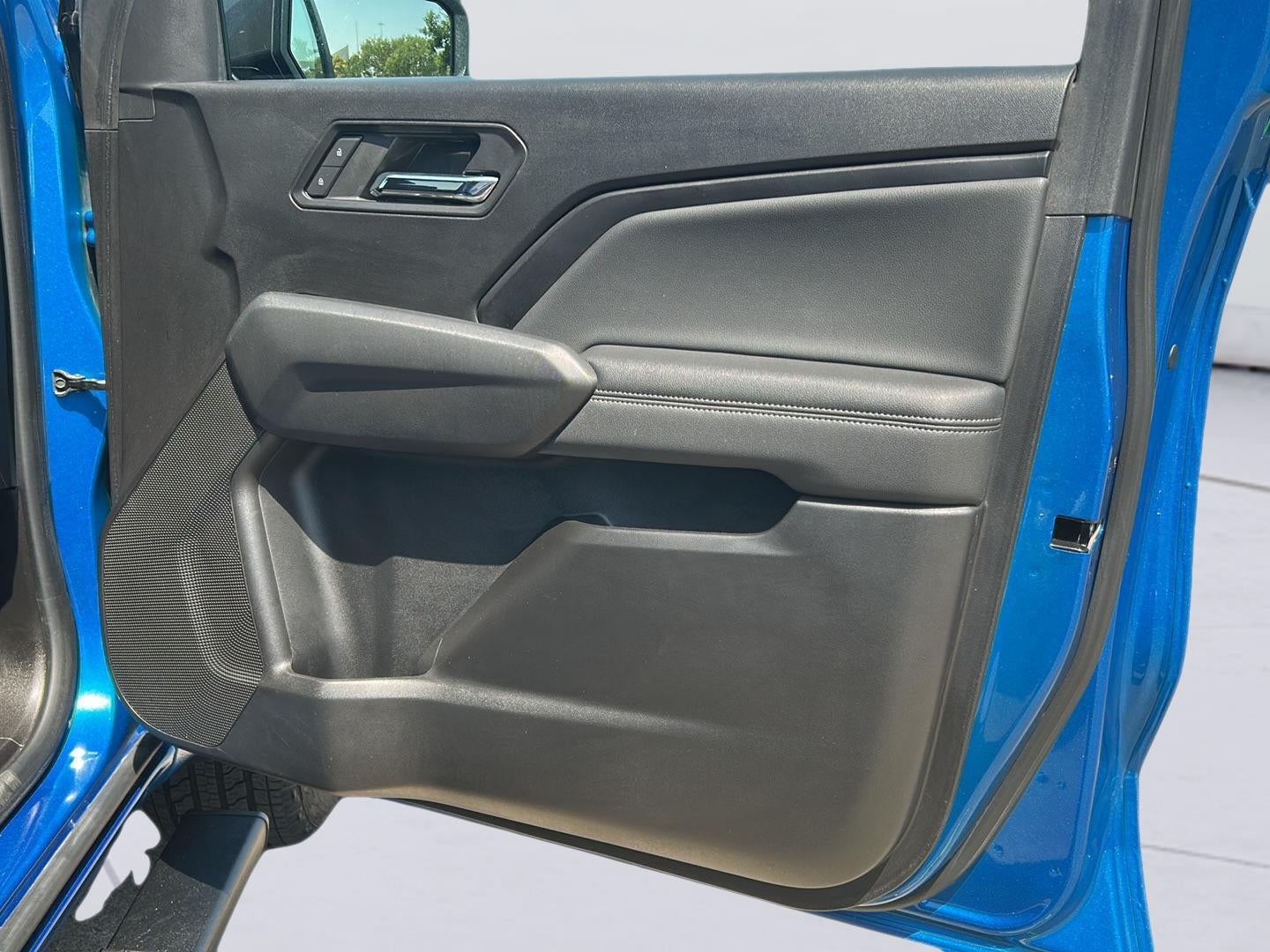 2023 Chevrolet Colorado 4WD LT
